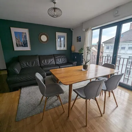 Appartamento Beautiful 3-room With Cathedral View Strasburgo